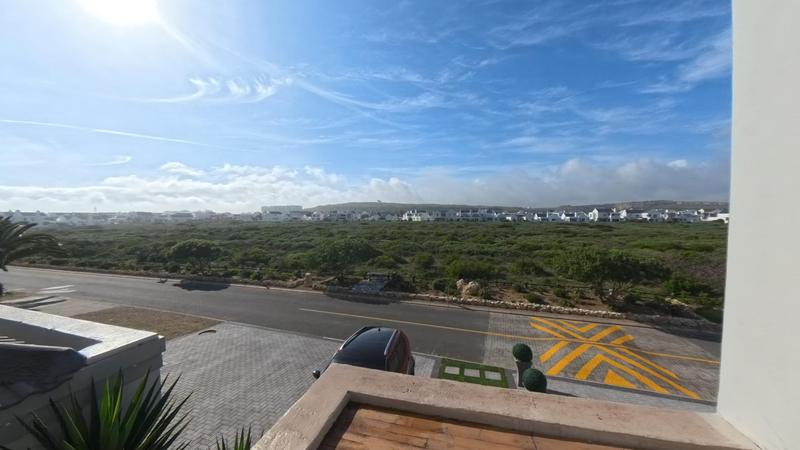 4 Bedroom Property for Sale in Calypso Beach Western Cape